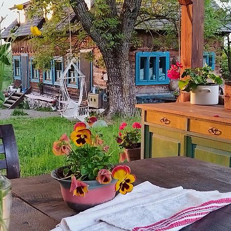 Small Apartment In Breb S Cosy Barn Bagian luar foto