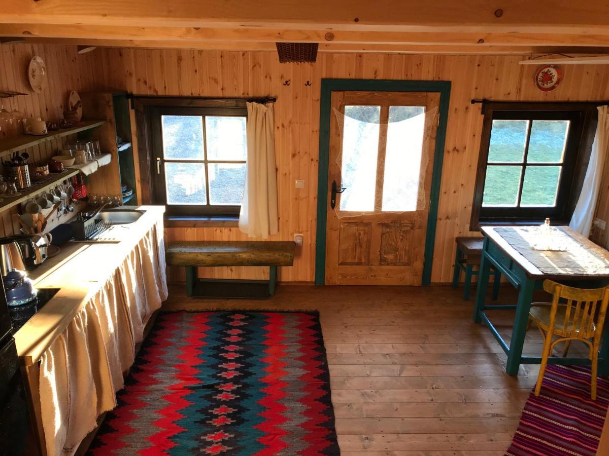 Small Apartment In Breb S Cosy Barn Bagian luar foto